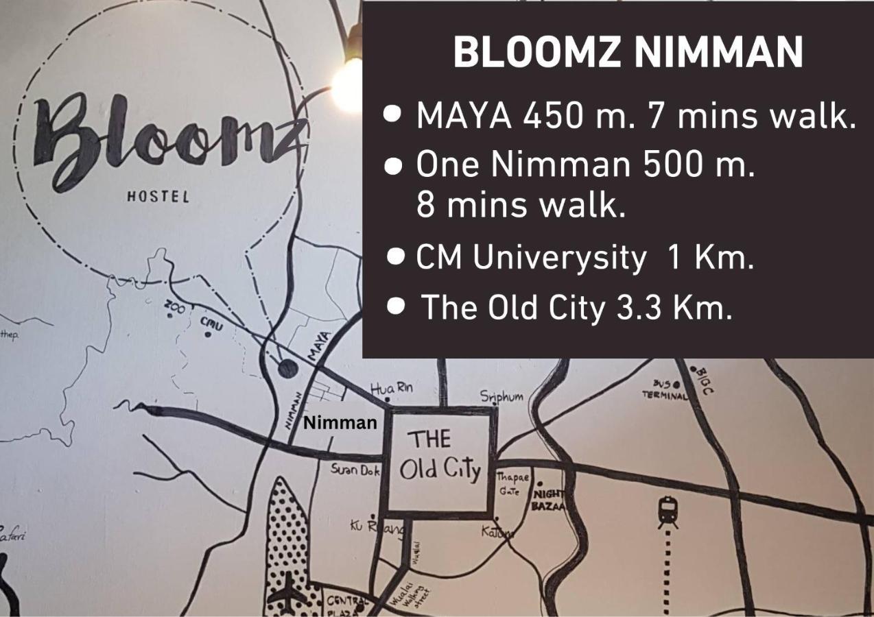 Bloomz Hostel Chiang Mai Bagian luar foto